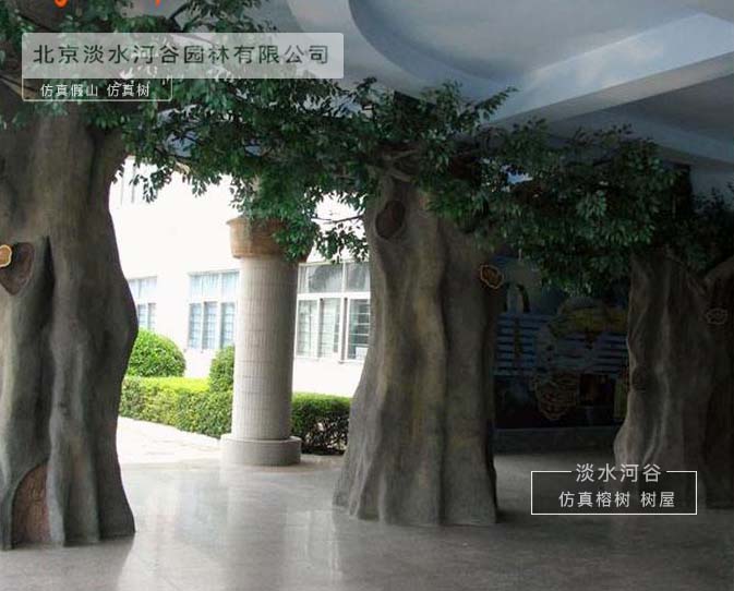 仿真樹包柱子.jpg 仿真樹包柱子