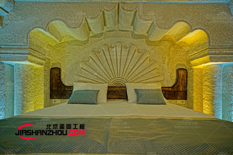 山洞酒店